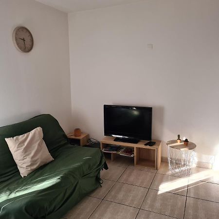 Superbe Appartement Avec Parking Gratuit Et Coin Exterieur Biguglia  Zewnętrze zdjęcie